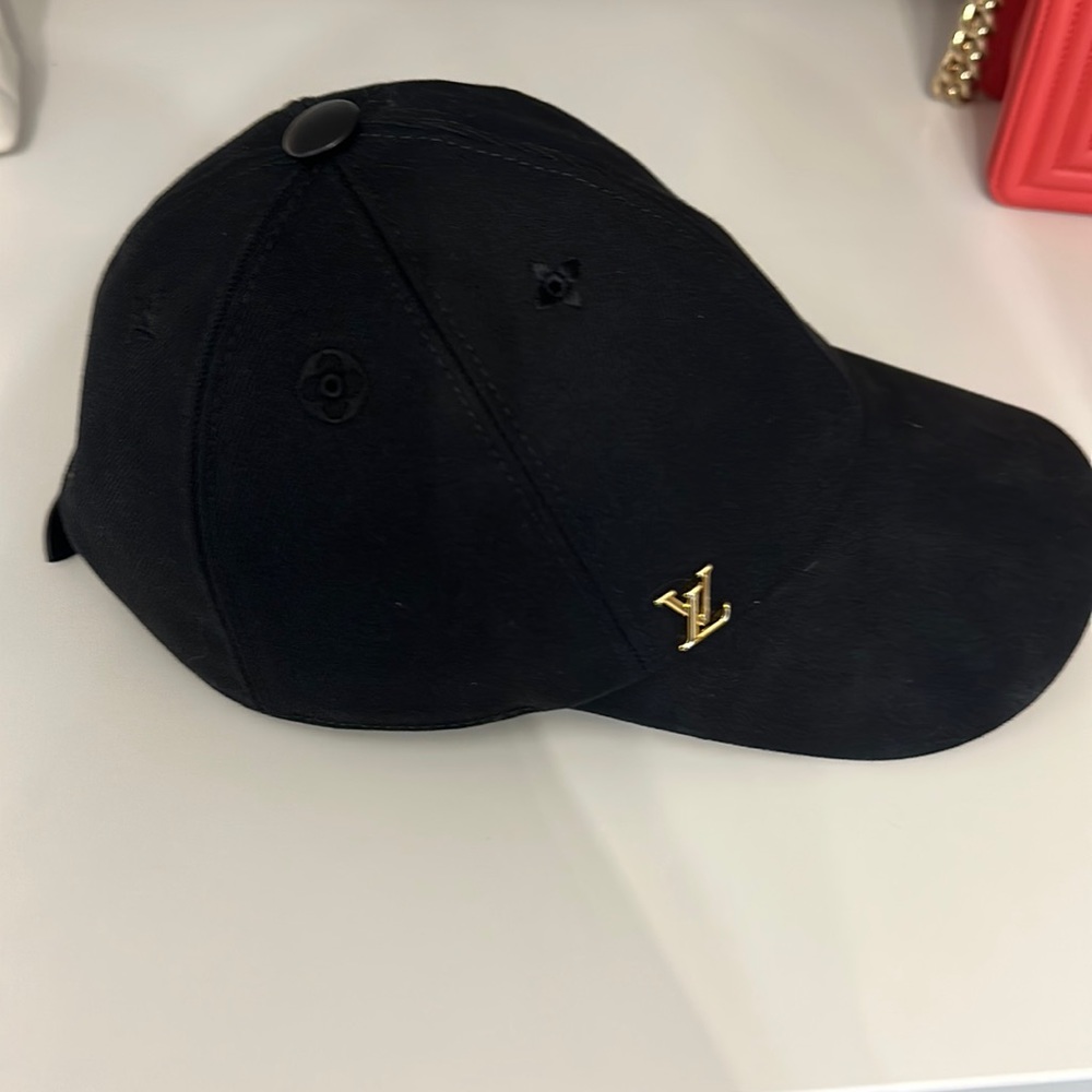 louis vuitton hat